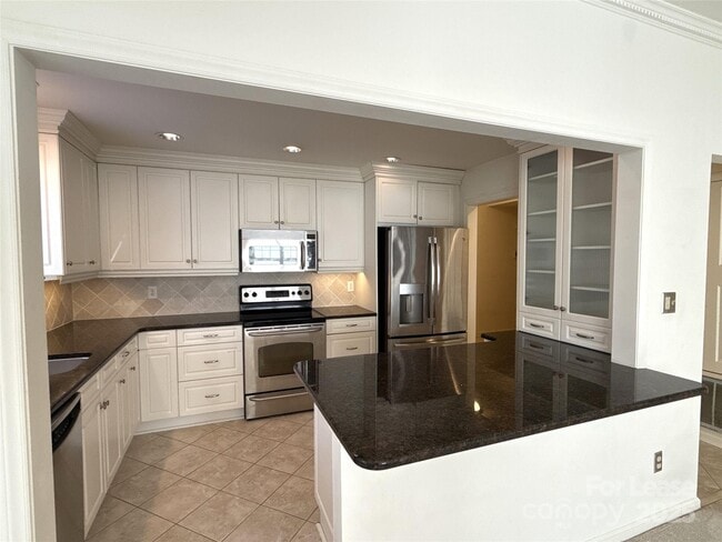 Photo - 1016 Queens Rd Unit A