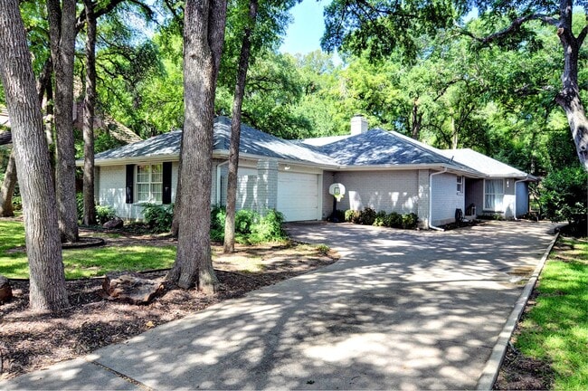 Photo - 4024 Inwood Rd