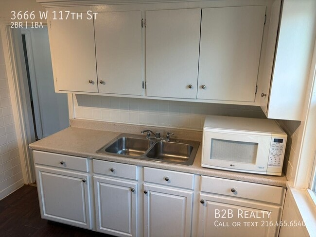 Photo - 3666 W 117th St