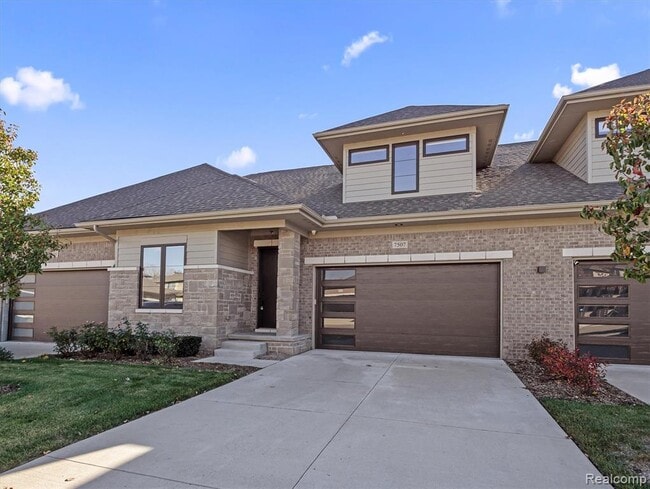 Building Photo - 7507 Gramercy Cir Unit 7507