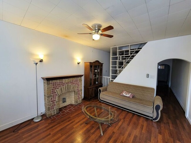 Photo - 1338 Washington Blvd