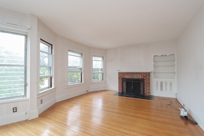 Photo - 61 Washington Rd Unit 2