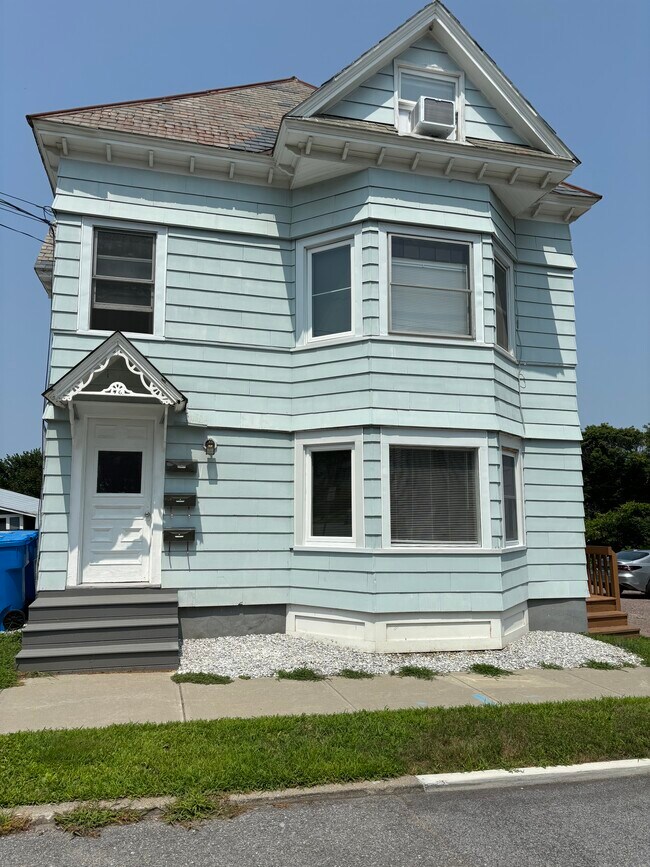 Photo - 46 Chase St Unit #1