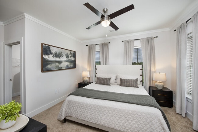 Photo - Town Kennesaw