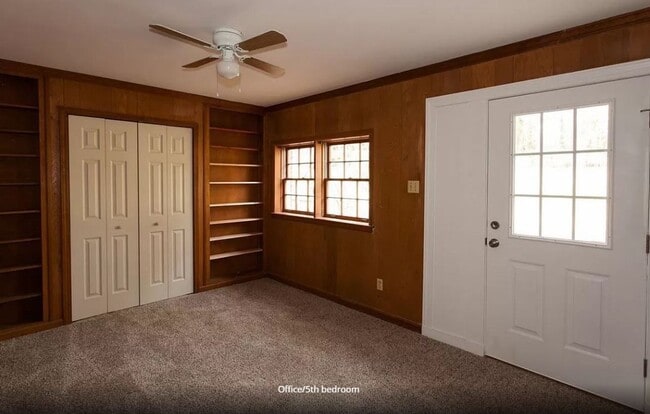 3146 Friar Tuck Way