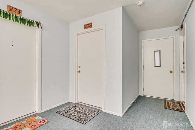 Photo - 223 Edison Glen Terrace