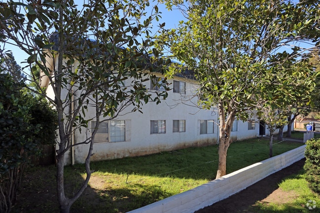 Photo - Marleta Manor Apartments