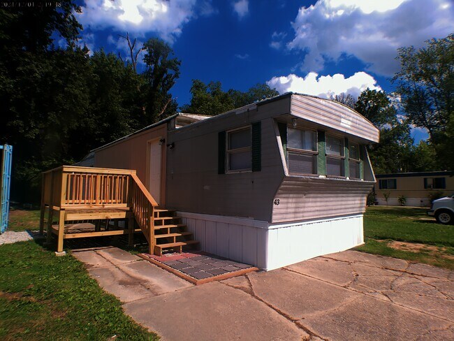 Photo - Centralia Estates