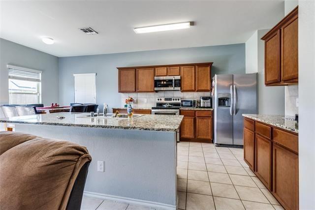 Photo - 3330 Emerson Rd