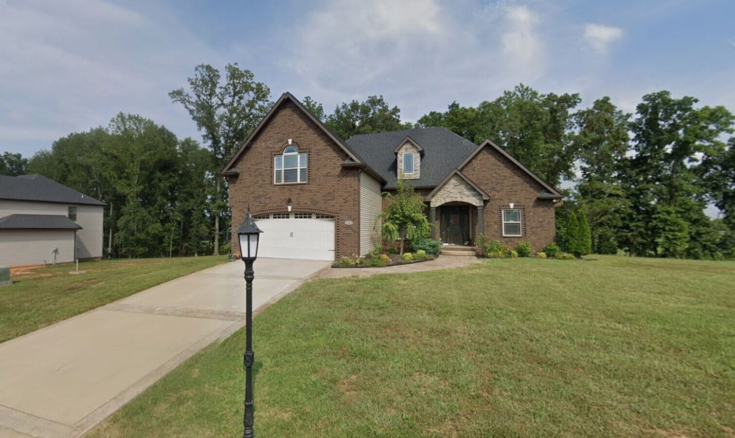 3 Bedroom 2 Bath Dog Friendly Home For Rent! - 3 Bedroom 2 Bath Dog Friendly Home For Rent!