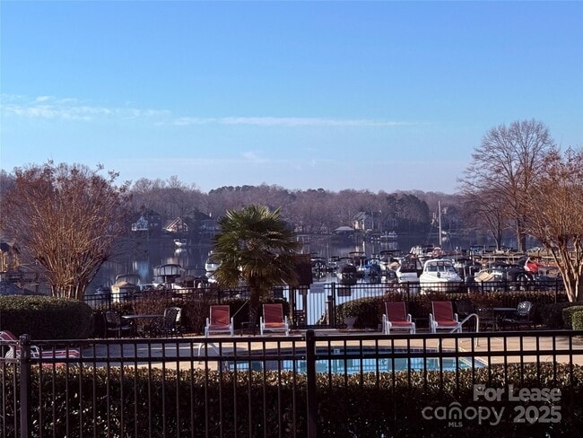 Photo - 1133 Torrence Cir