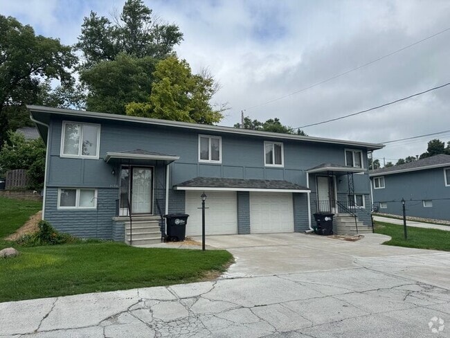 Building Photo - 5134 Poppleton Ave Rental