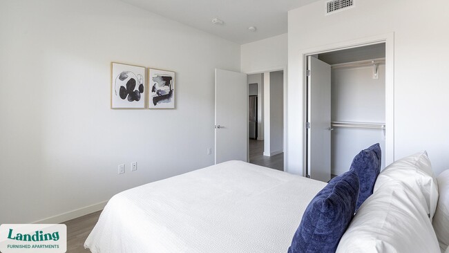 Photo - 9235 W Russell Rd Unit 208