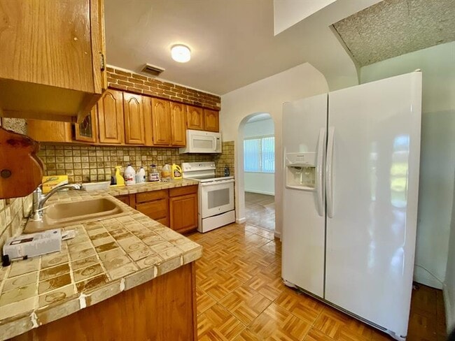 Photo - 14131 NW 3rd Ave