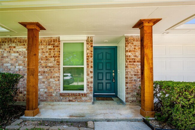 Photo - 21023 Ironcrest Ln