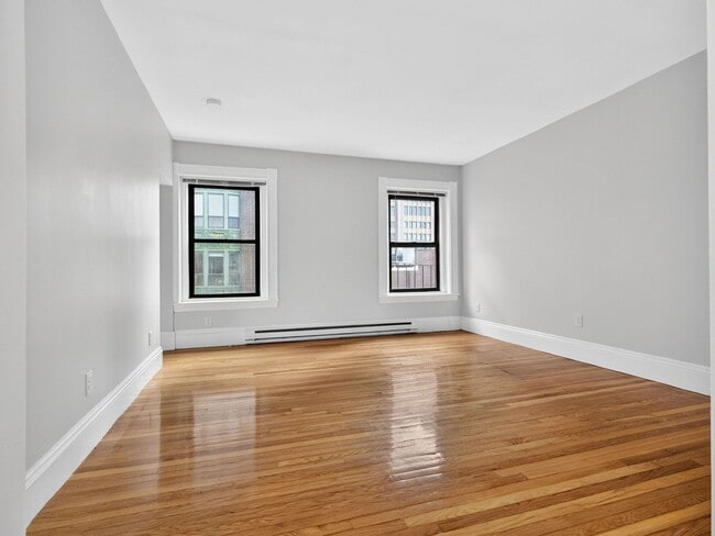 232 Newbury St Unit 42