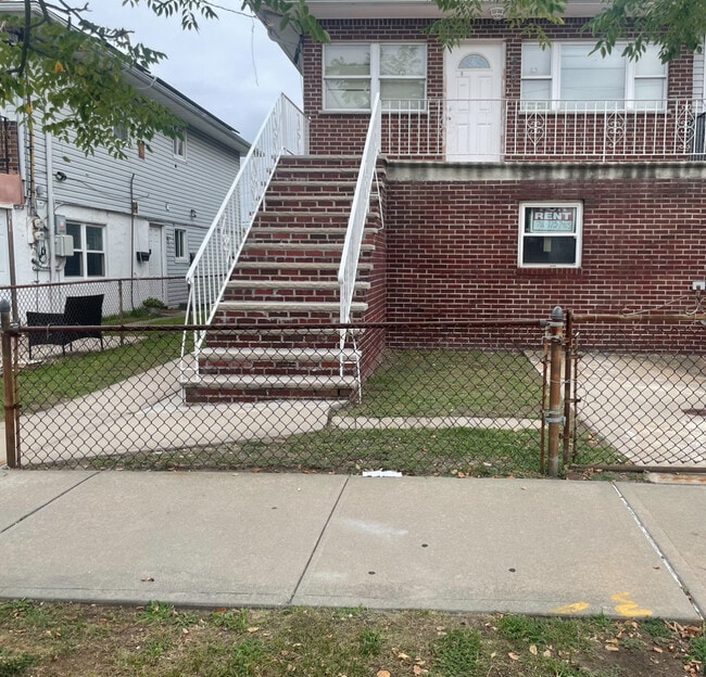 Photo - 450 Beach 63rd St Townhome