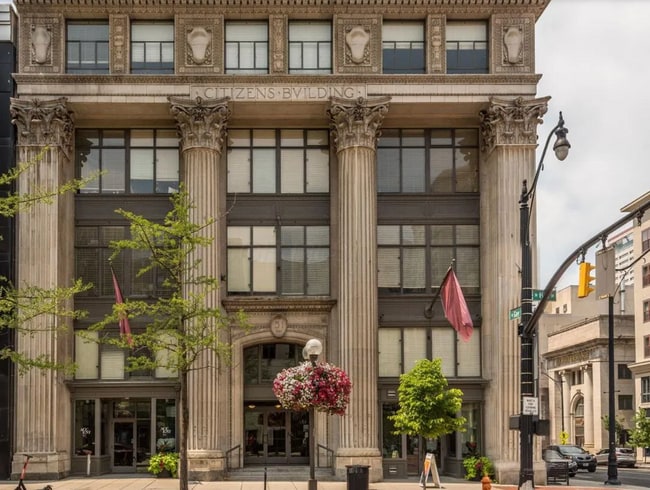 Photo - 51 N High St Unit 304