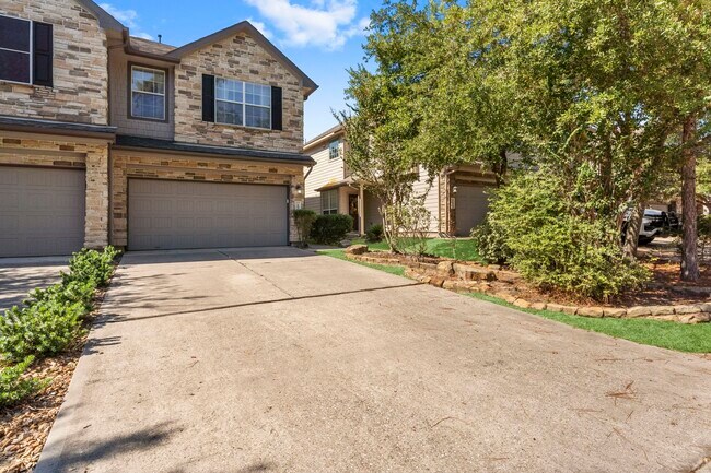 Photo - 239 Bloomhill Pl