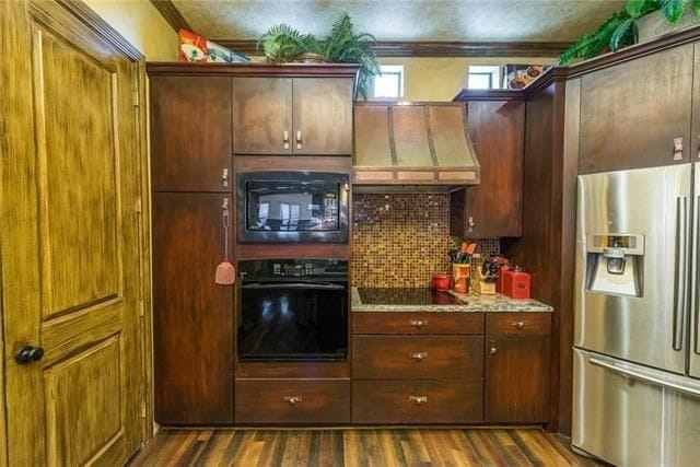 Photo - 1205 Beaconsfield Lane