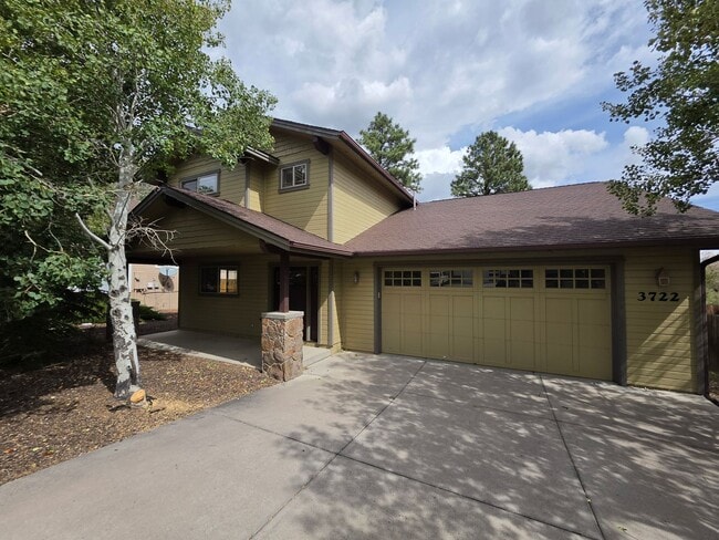 3722 E Avocet Way