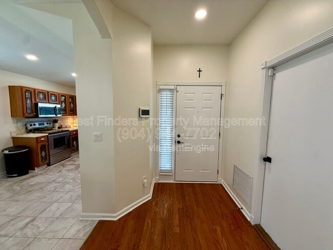 Photo - 349 Melissa Ray Dr