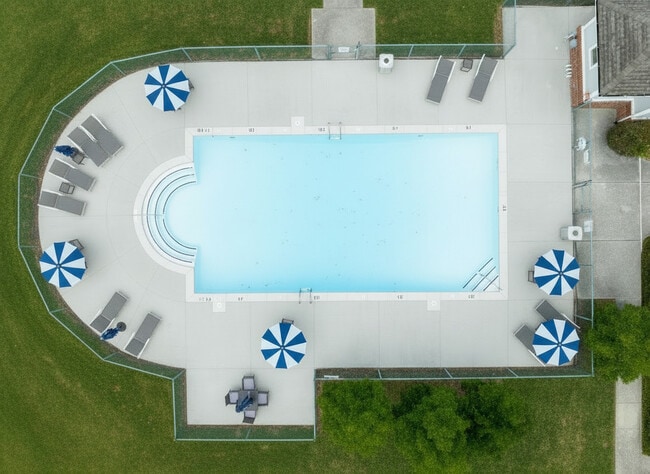 Blue Ridge Apartments