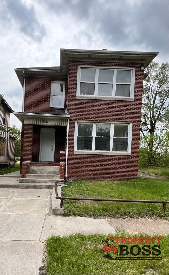 Building Photo - 816 Pennsylvania St Rental