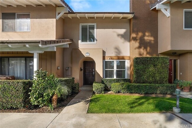 Building Photo - 17751 La Rosa Ln Rental