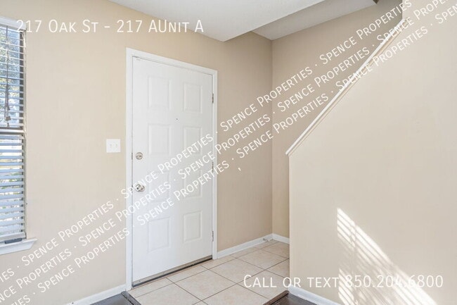 Photo - 217 Oak St SE Casa