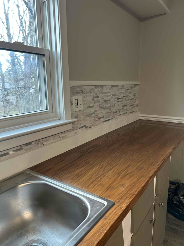 609 Buffalo St Unit 1