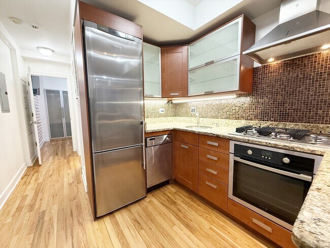 Photo - 3918 N Kedvale Ave Unit GN