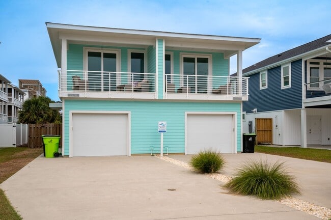 Photo - PET FRIENDLY OFF-SEASON RENTAL WITH OCEAN VIEW