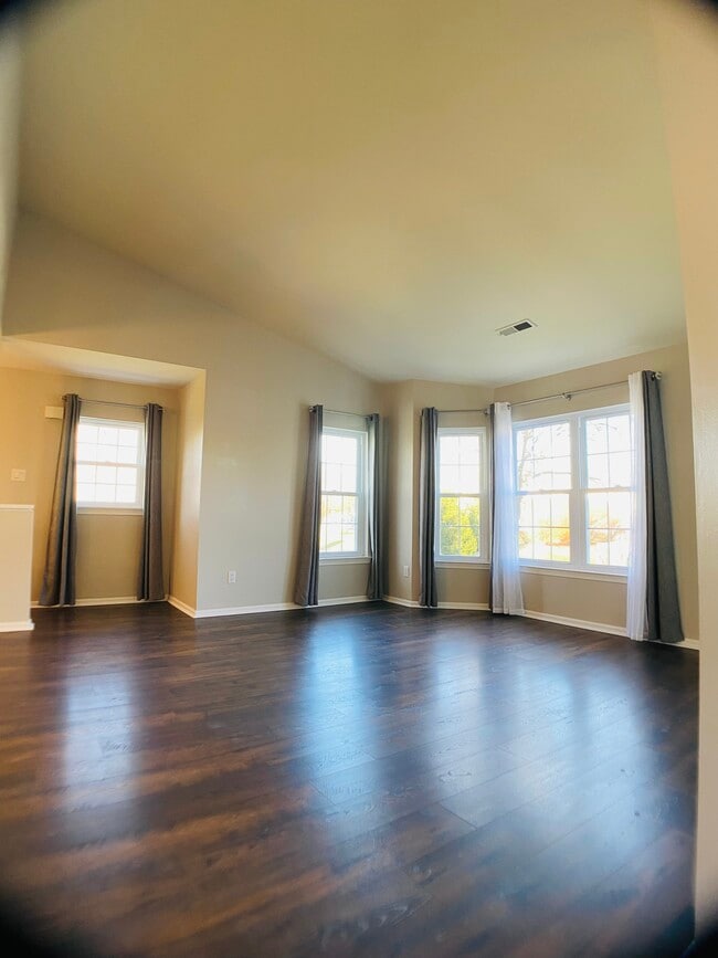 Photo - 305 Shepherds Way Unidad 305