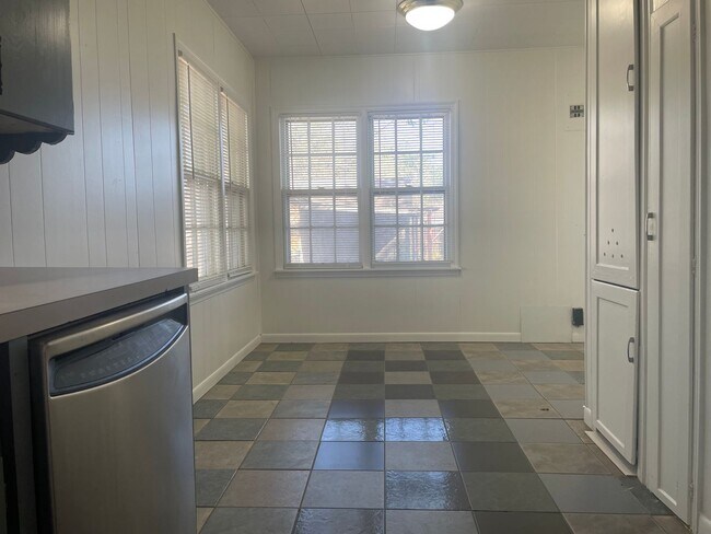 Photo - House with Heart