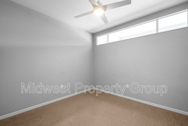 Photo - 4100 Lindell Blvd