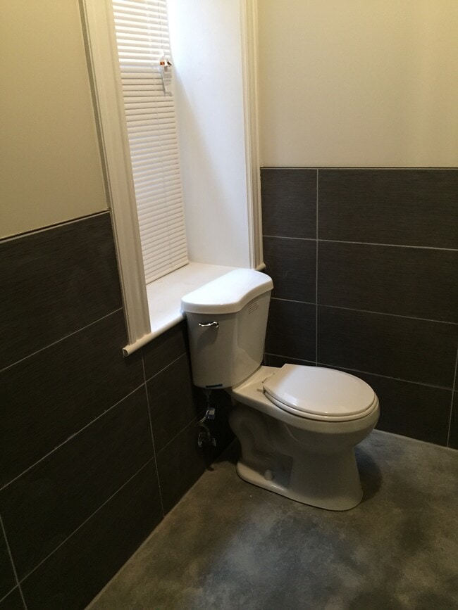 Photo - 3818-3820 Arsenal St