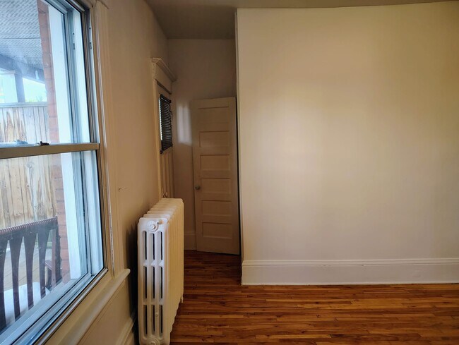Photo - 362 Friel St Unit 6