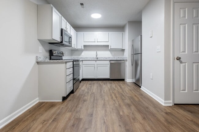 Brookefield Apartments