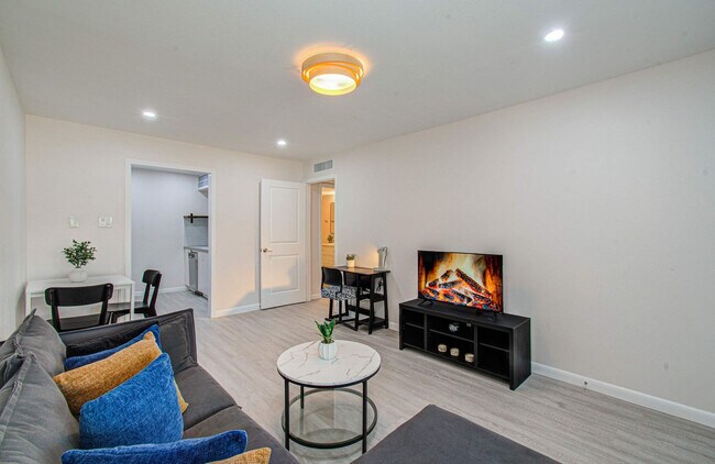 845 Augusta Dr Unit SI ID1471729P