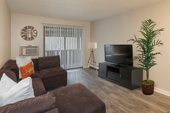 Photo - Marmont Springs Apartments