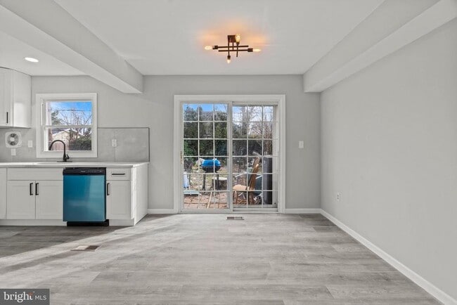 Photo - 48 Marboro Ln