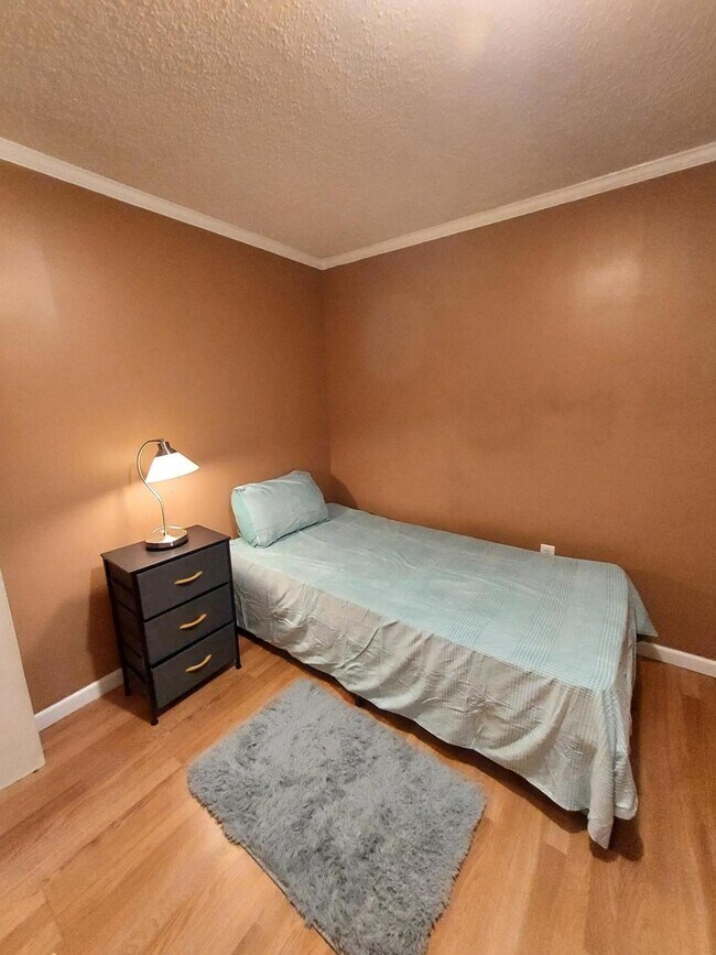 Photo - 101 Virginia St