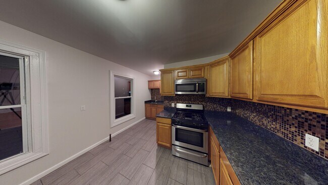 Photo - 244 Edgewood Ave Unit 2