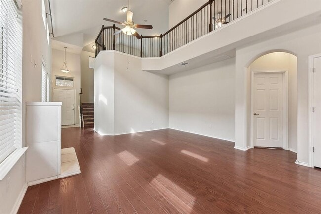 Photo - 9912 Milla Cir Unit 31