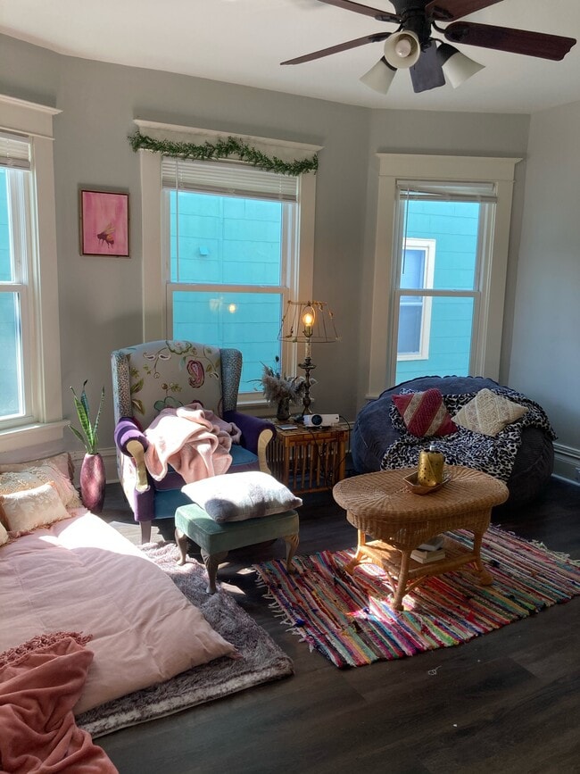 Photo - 514 E Johnson St