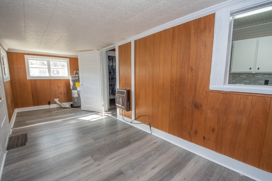 65 Bradfield Dr