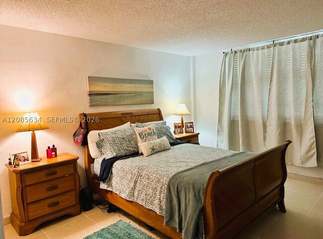 Photo - 2450 NE 135th St Unit 502
