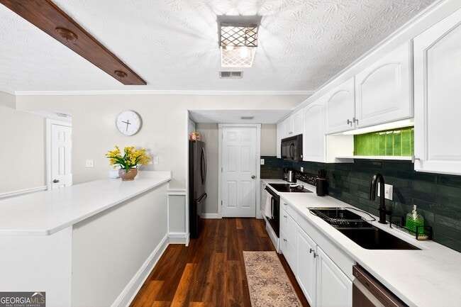 Photo - 6117 Queen Anne Ct