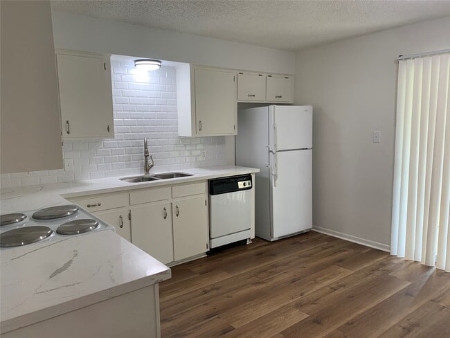 101 Willenberg St Unit 5